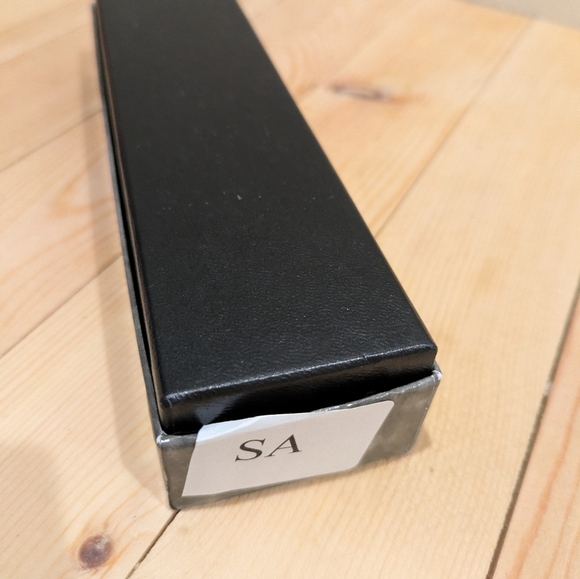 Gold and Silver Pen - Picture 7 of 8